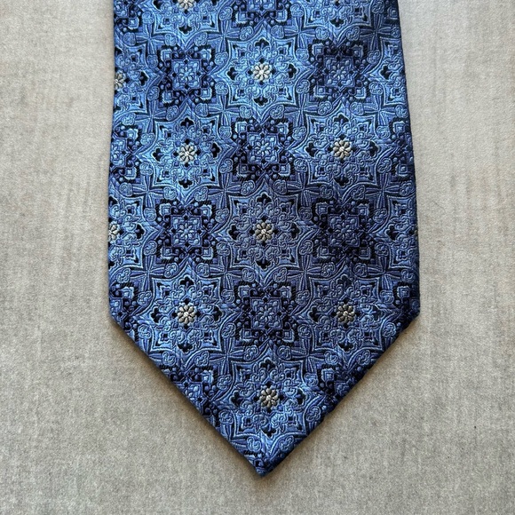 Robert Talbott Sevenfold Silk Tie - Picture 2 of 4